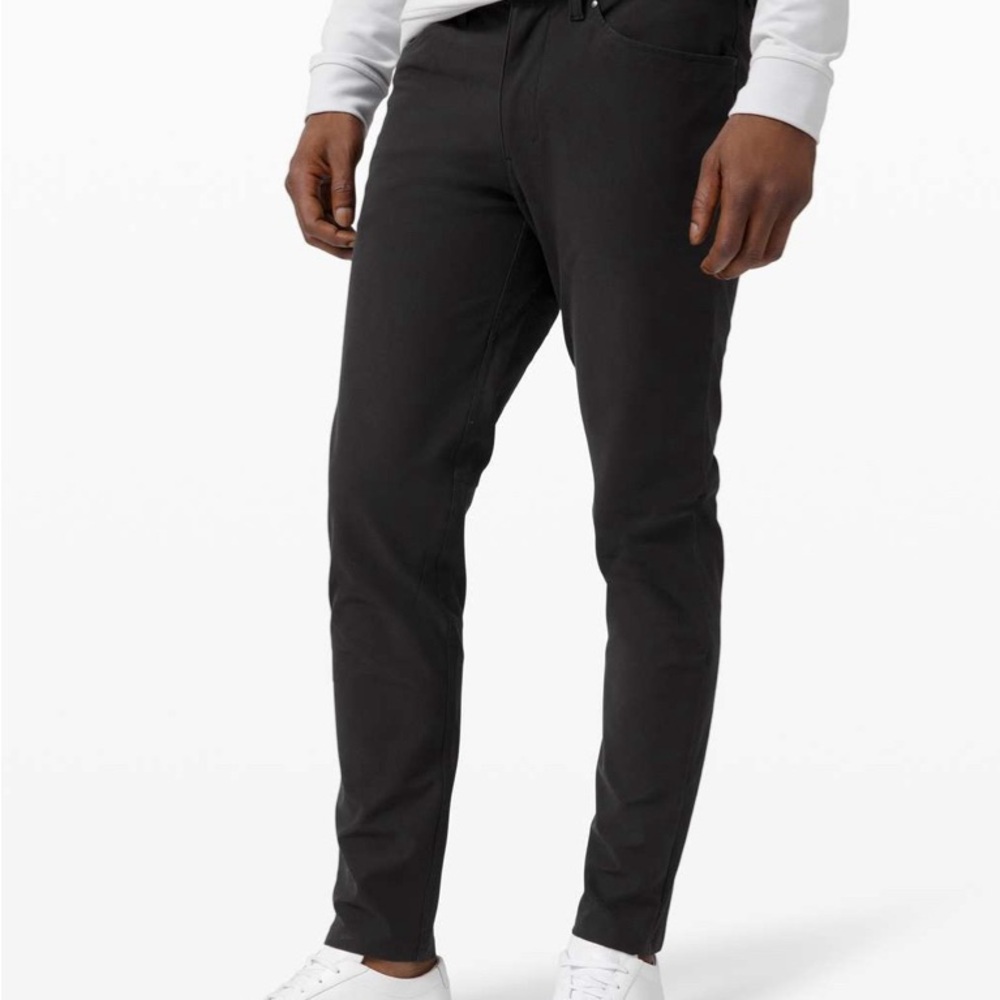 Lululemon Men’s ABC Slim-Fit Pant 36
*Utilitech